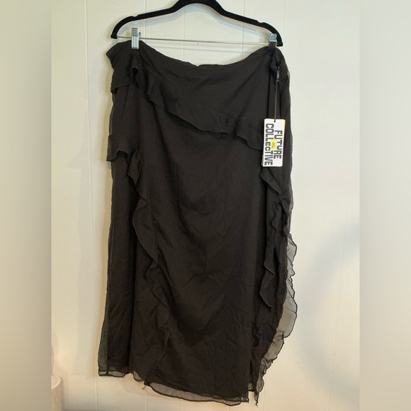Black Ruffled Asymmetrical Wrap Midi Skirt - Picture 1 of 4